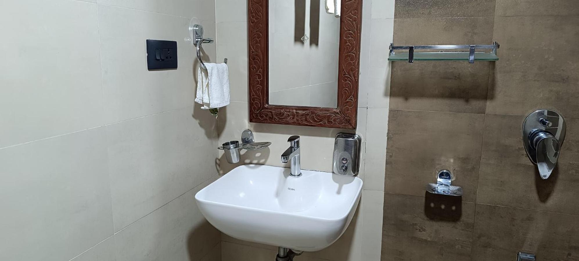 Thenmala Ecoresort Punalur Екстериор снимка