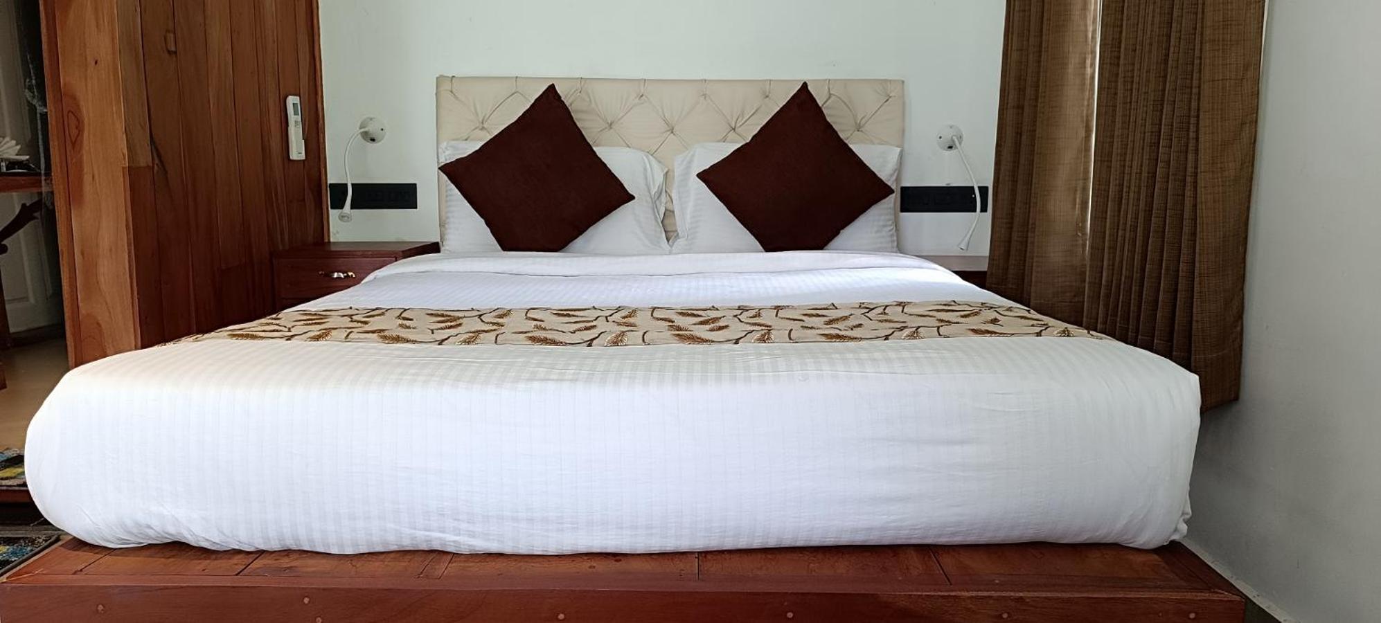 Thenmala Ecoresort Punalur Екстериор снимка